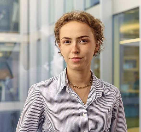 Ellie Wilson Headshot