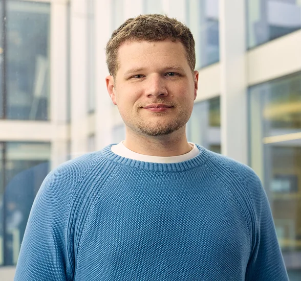 Rowland Sadler Headshot